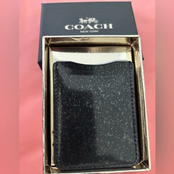 LIMITED EDITION 
Coach Black Women’s Accessory Card Case - Picture 3 of 5